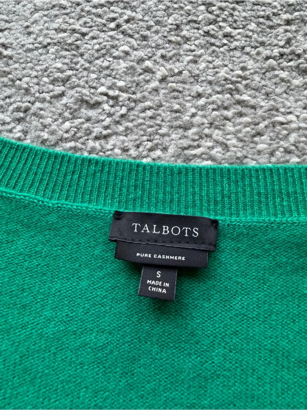 Talbots Green Cashmere V Neck Preppy Sweater - Picture 2 of 4